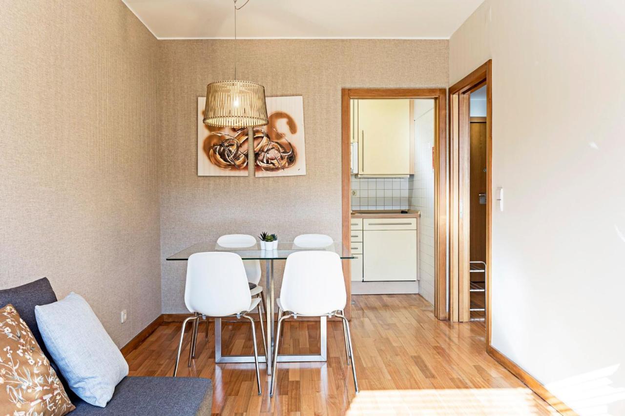 Cozy Flat In Foz By Lovelystay Porto Exterior photo