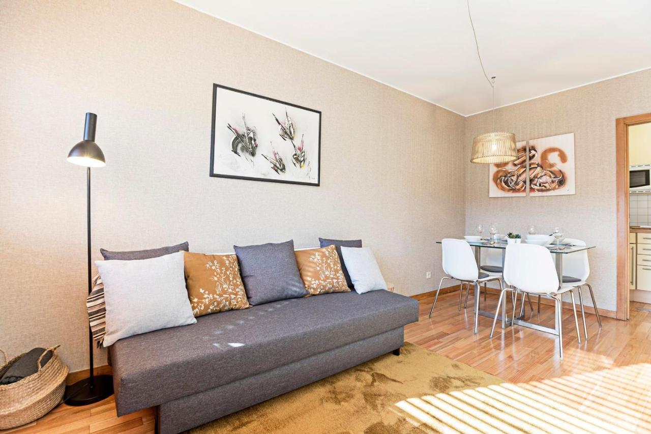 Cozy Flat In Foz By Lovelystay Porto Exterior photo