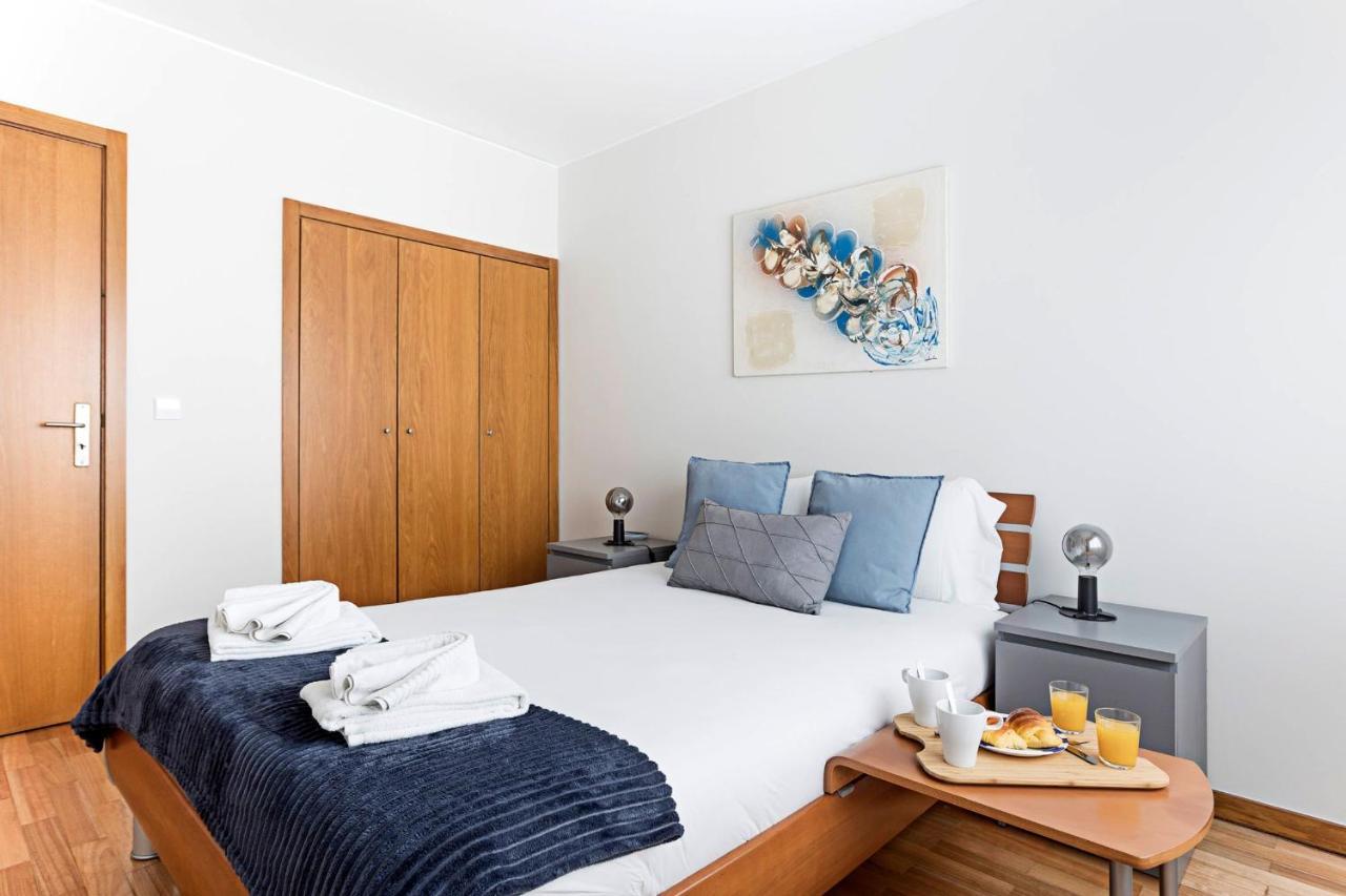 Cozy Flat In Foz By Lovelystay Porto Exterior photo